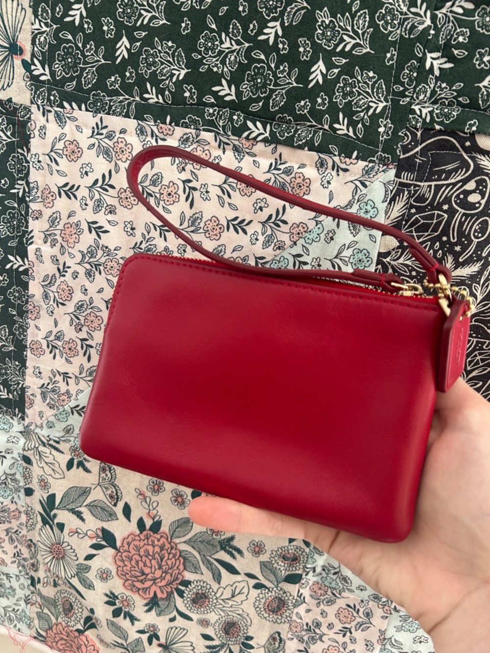 Coach Red Leather Zip Wristlet with Gold Logo - Picture 2 of 5